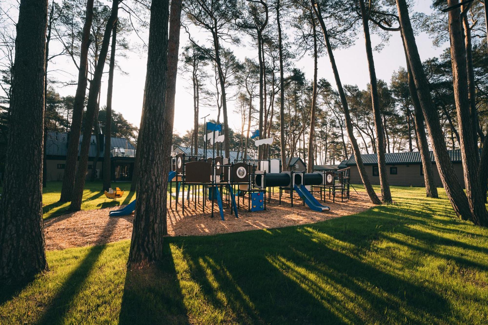 Folga Resort Mrzeżyno Eksteriør billede